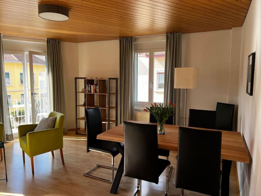 Charmante Und Zentrale Wohnung Am Weiherpark Arbon Exterior foto